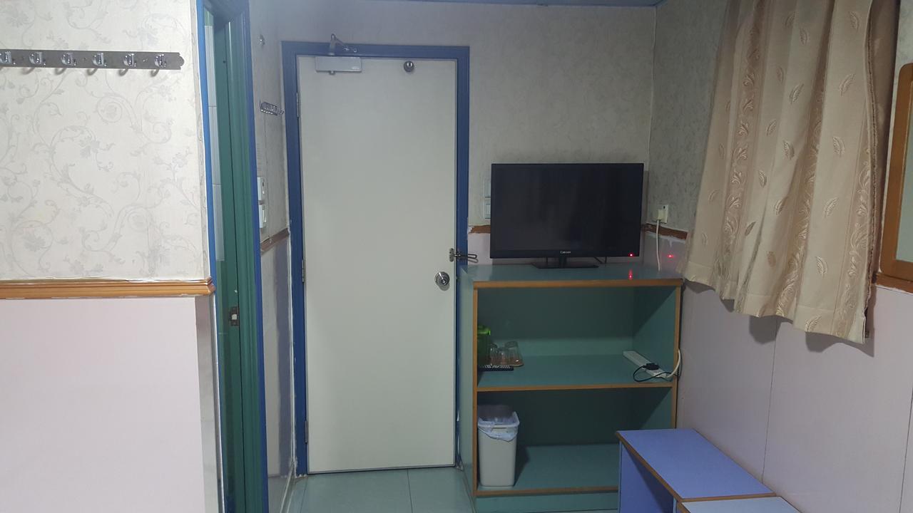 Wing Wah Hostel Kowloon  Exterior foto